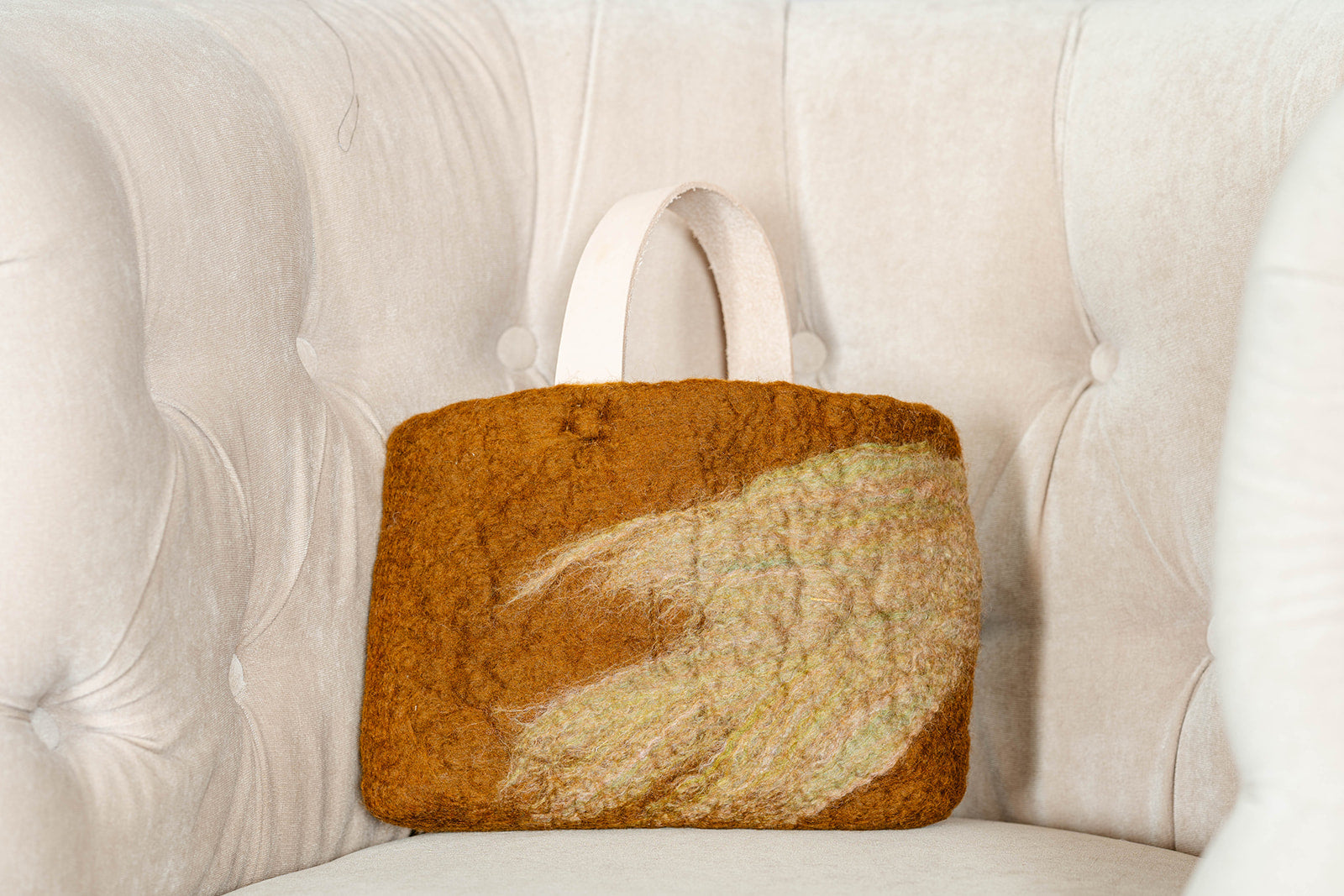 Comfy Classic Carryall