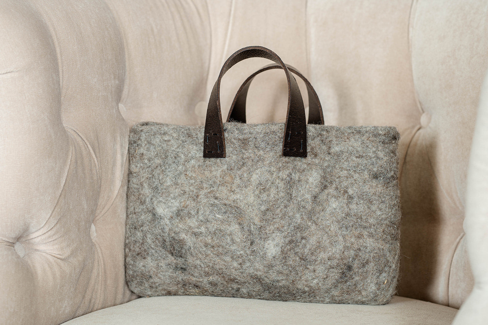 Comfy Classic Carryall